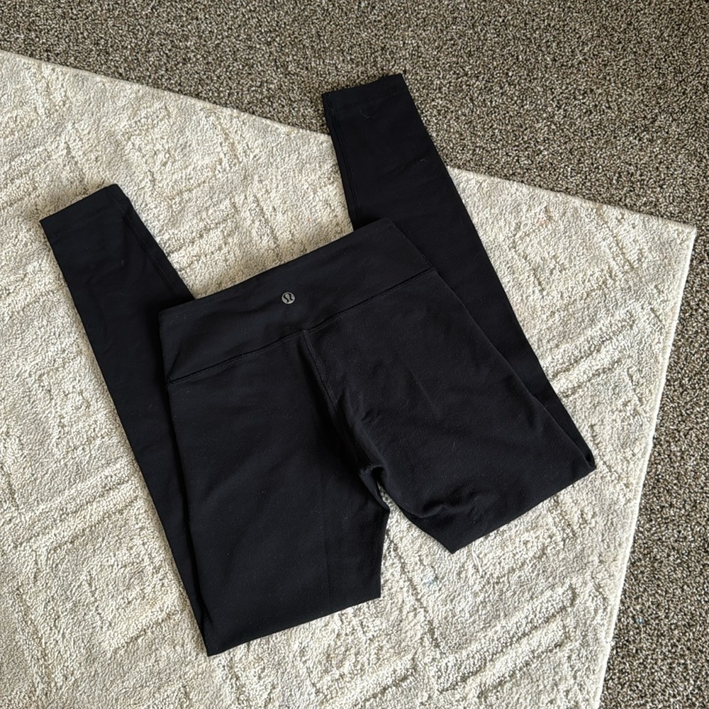 LULULEMON | BLACK LEGGINGS